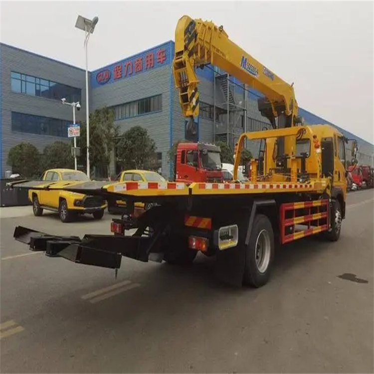 通江附近小随车吊出租电话，轻松解决搬运烦恼