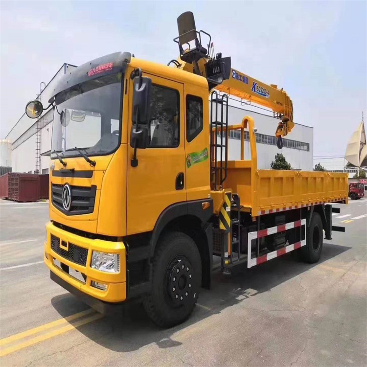 通江附近找一辆随车吊出租